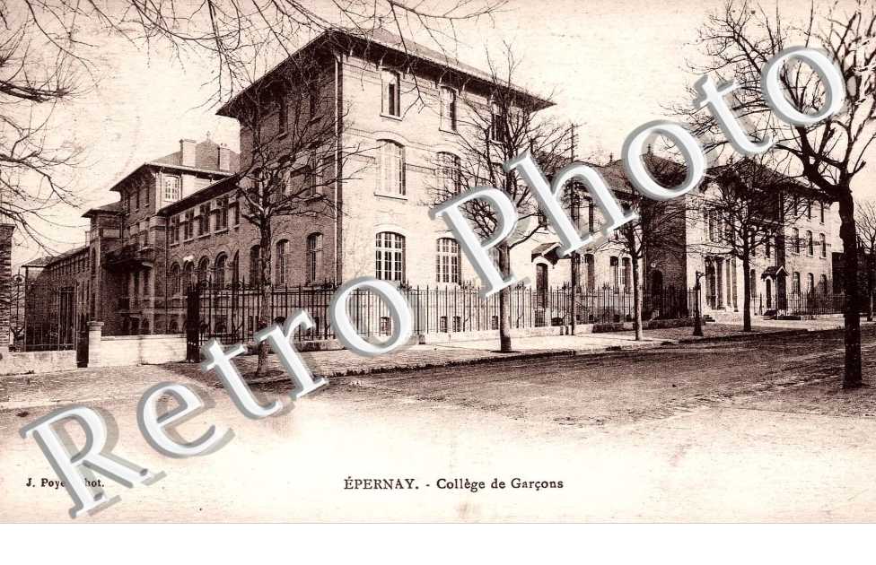 COLLEGE DE GARCONS