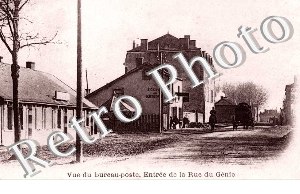 vue du bureau poste  Entree de la rue du Genie
