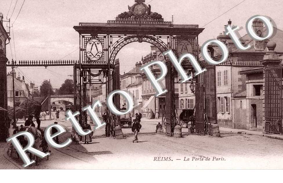 LA PORTE DE PARIS