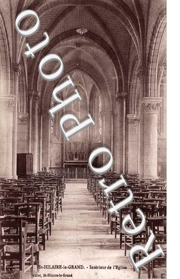 interieur de l'eglise