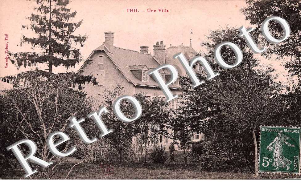 UNE VILLA