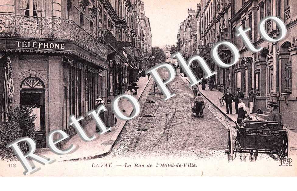 la rue de l'hotel de ville