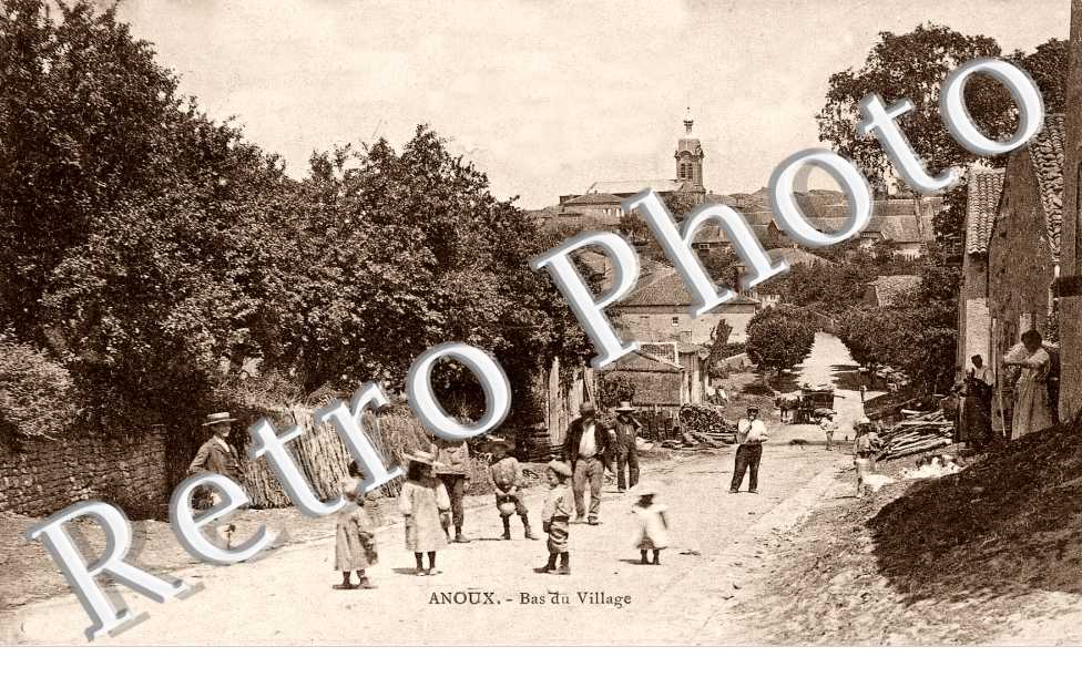 Bas du village
