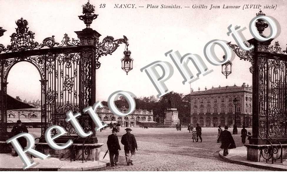 PLACE STANISLAS Grilles Jean Lamour