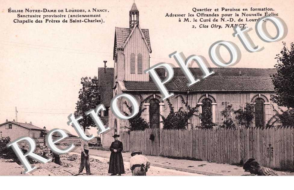 EGLISE NOTRE DAME DE LOURDES  avenue du General Leclerc