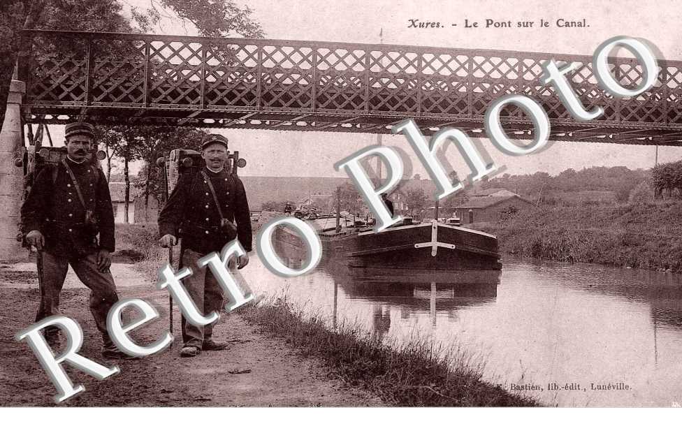 le pont sur le canal