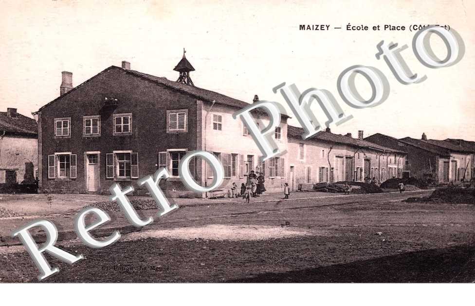 Ecole et place