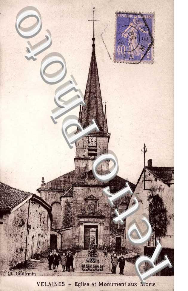 Eglise et monument aux morts