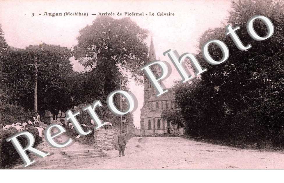 Arrivee de Ploërmel - le calvaire