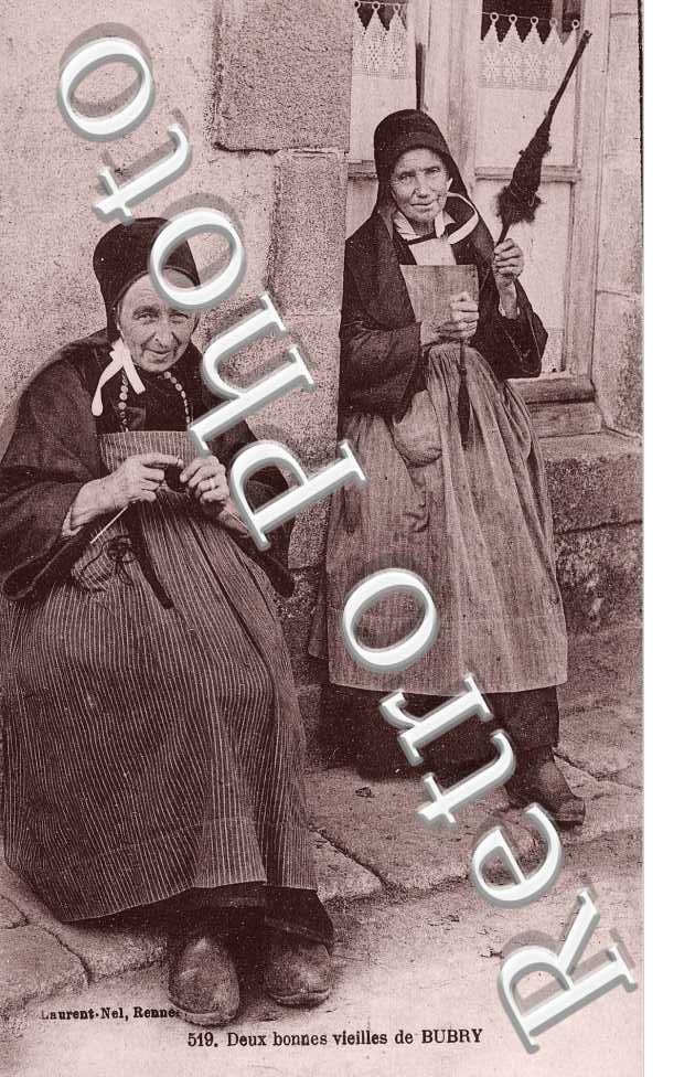 DEUX BONNES VIEILLES
