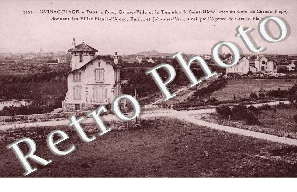 Au fond Carnac Ville et  Le tumulus de Saint michel avec un coin de Carnac Plage, Villas Fleurs d'Ajonc, Emilia 
