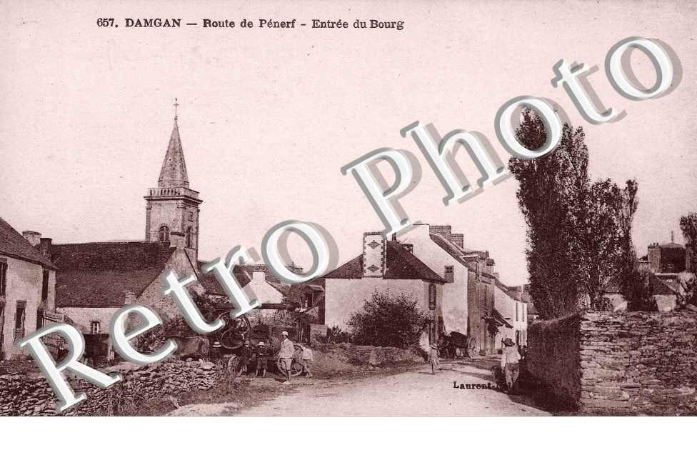 route de Penerf - entree du bourg