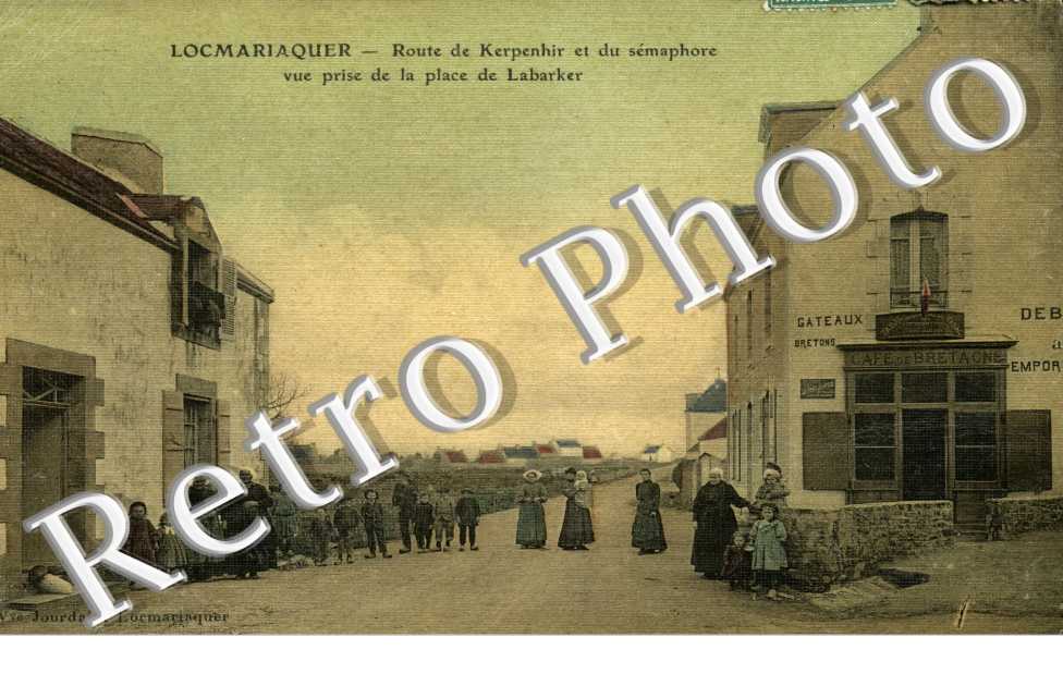 route de Kerpenhir et du semaphore - vue prise de la place de Labarker (carte toilee couleur)