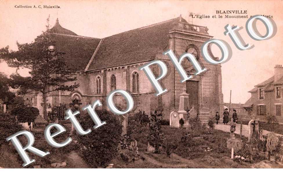 Eglise et le monument aux morts