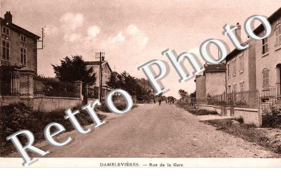 Rue de la gare