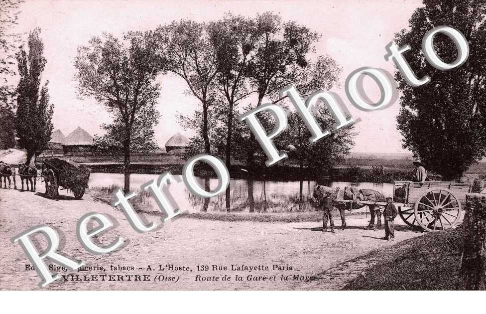 route de la Gare et la mare