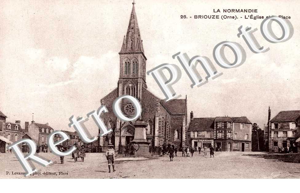 l'eglise et la place