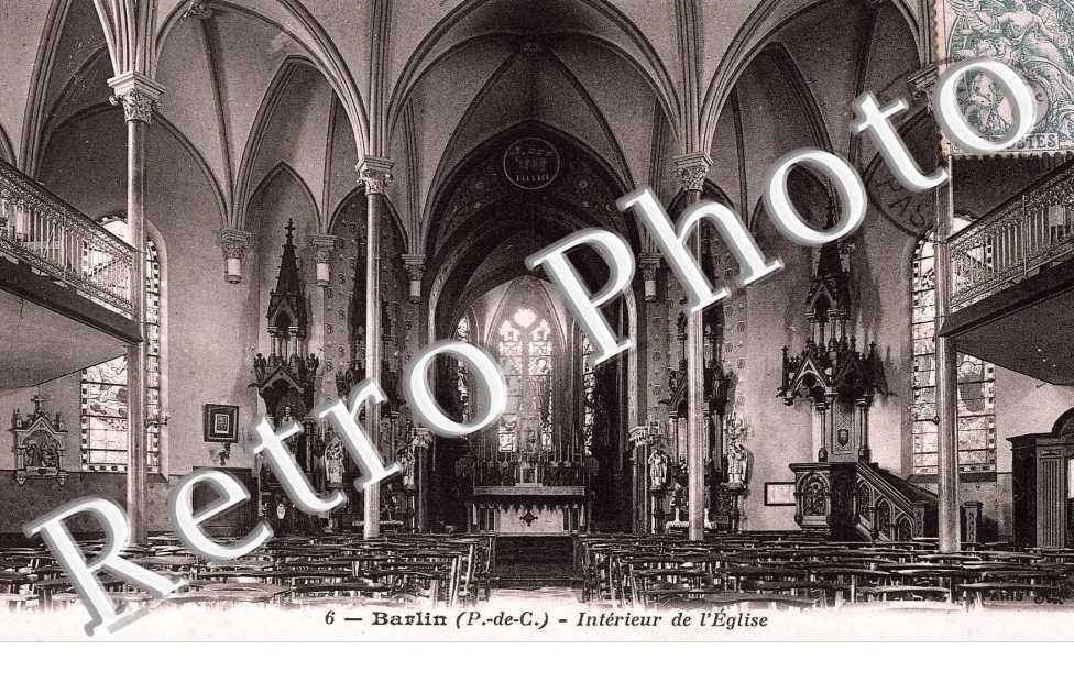 interieur de l' eglise