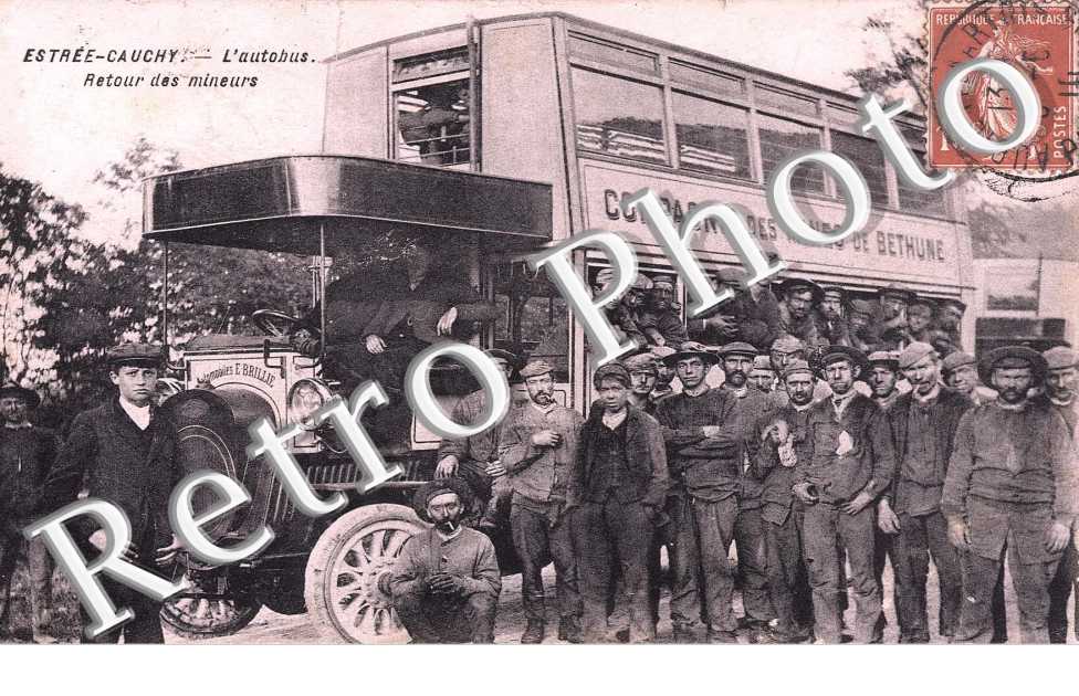 L'Autobus (compagnie des mines de Bethune) - Retour des mineurs