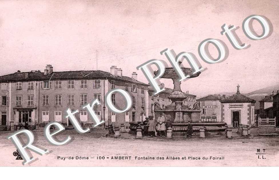 Fontaine des Allees et Place du Foirail