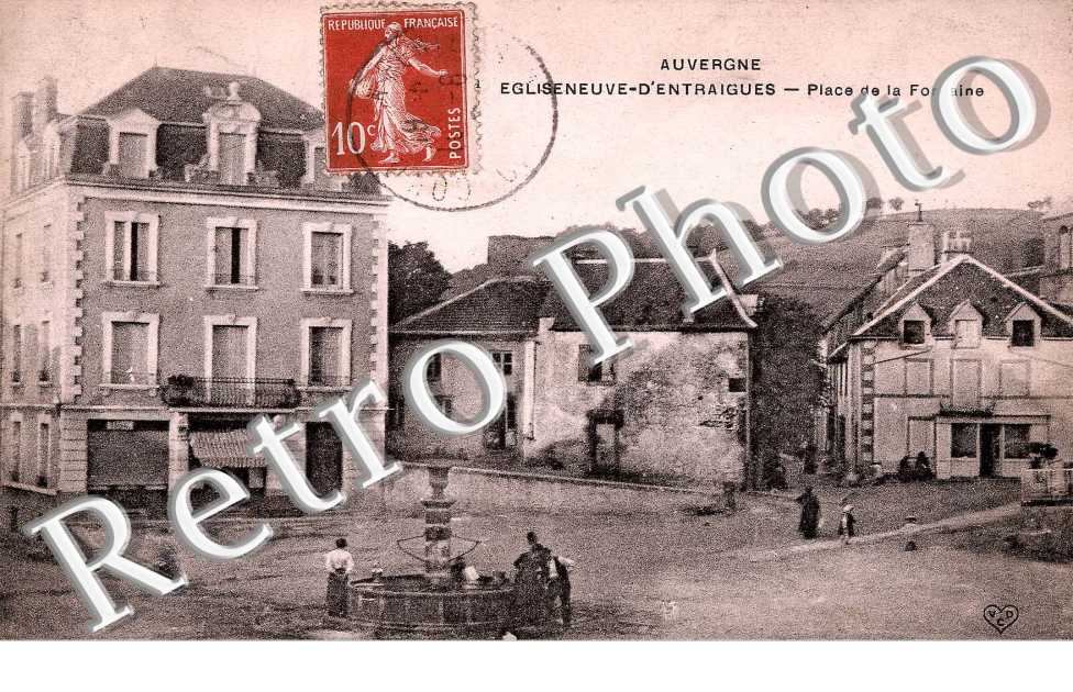 place de la fontaine