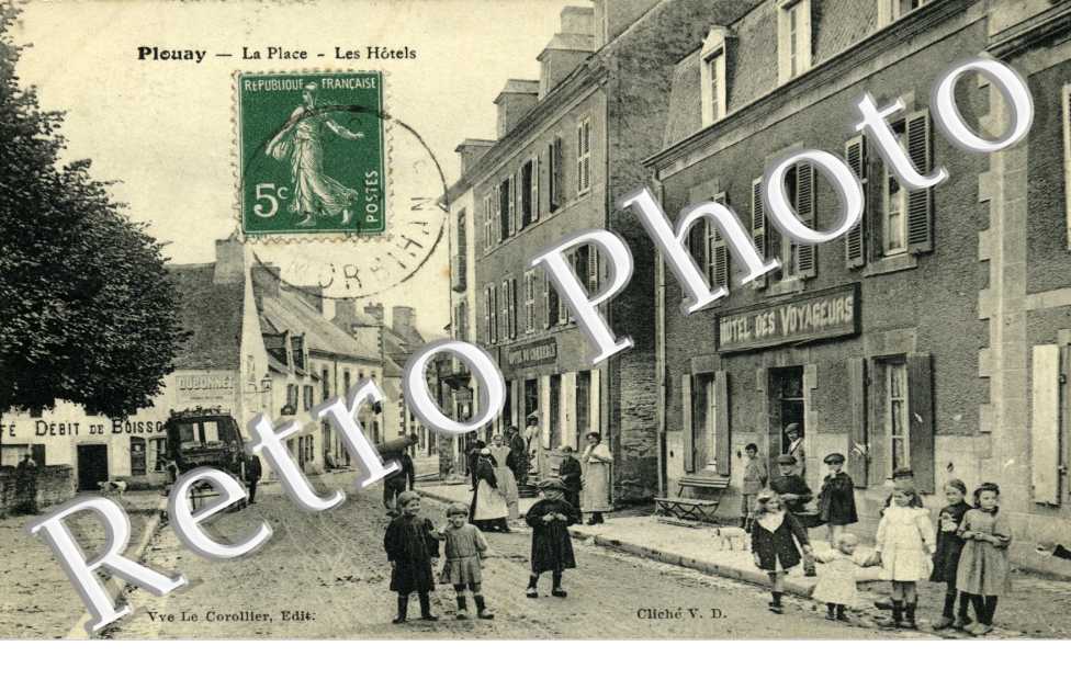La place - les hotels