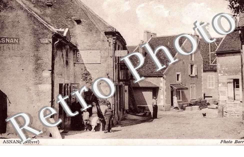 ( une rue )