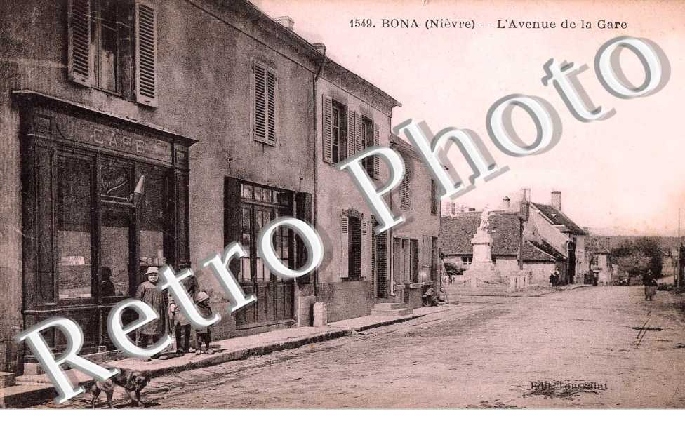 l'avenue de la gare