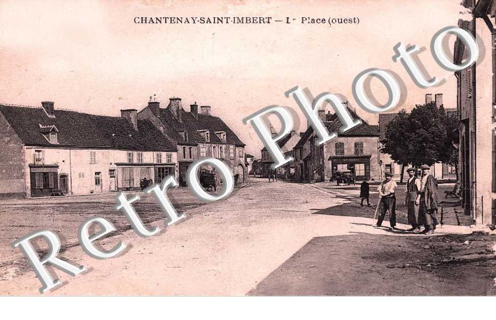 la place (ouest)