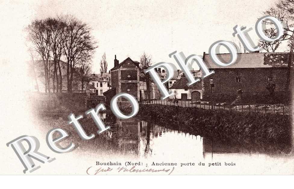 ancienne porte du petit bois