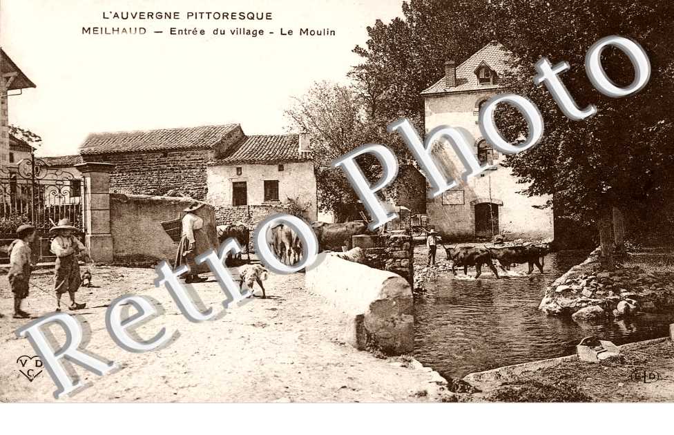 ENTREE DU VILLAGE LE MOULIN