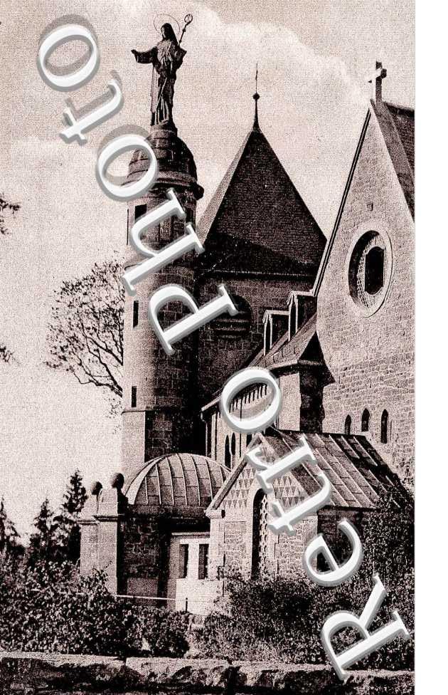 Segnende Odilia auf  dem neuen Turm