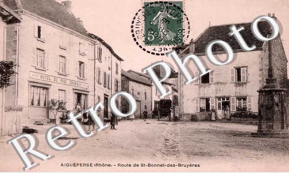 route de Saint Bonnet des Bruyeres