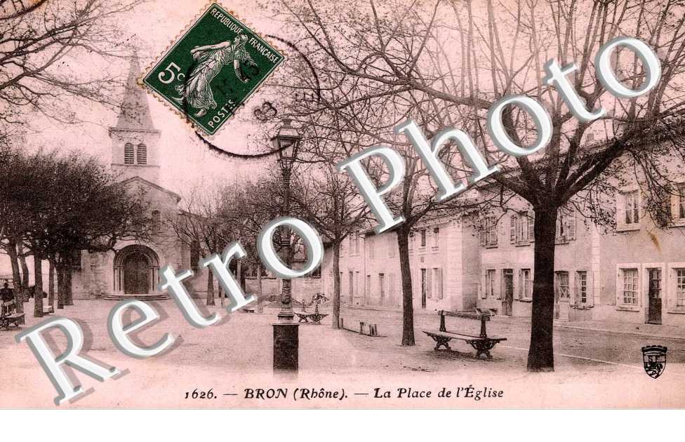 La place de l'eglise