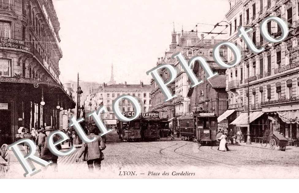PLACE DES CORDELIERS