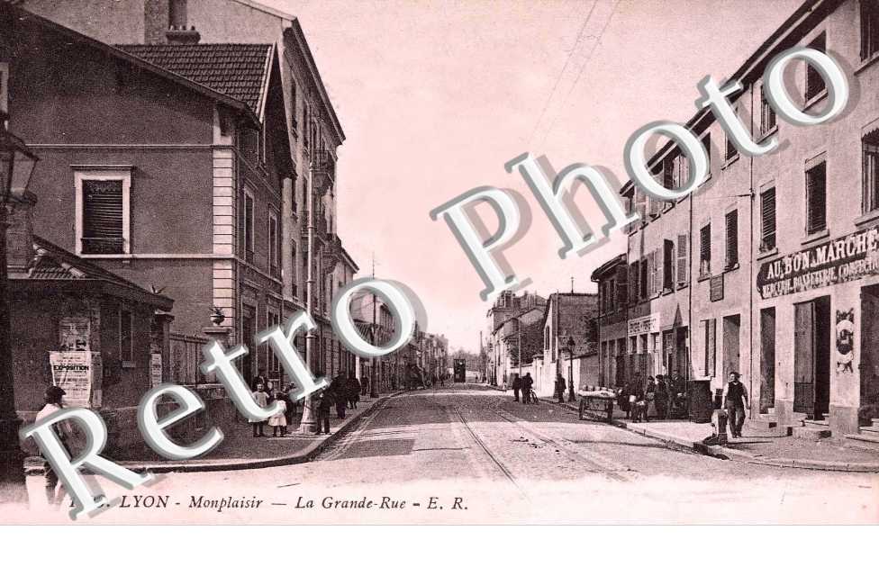 Monplaisir La grande rue