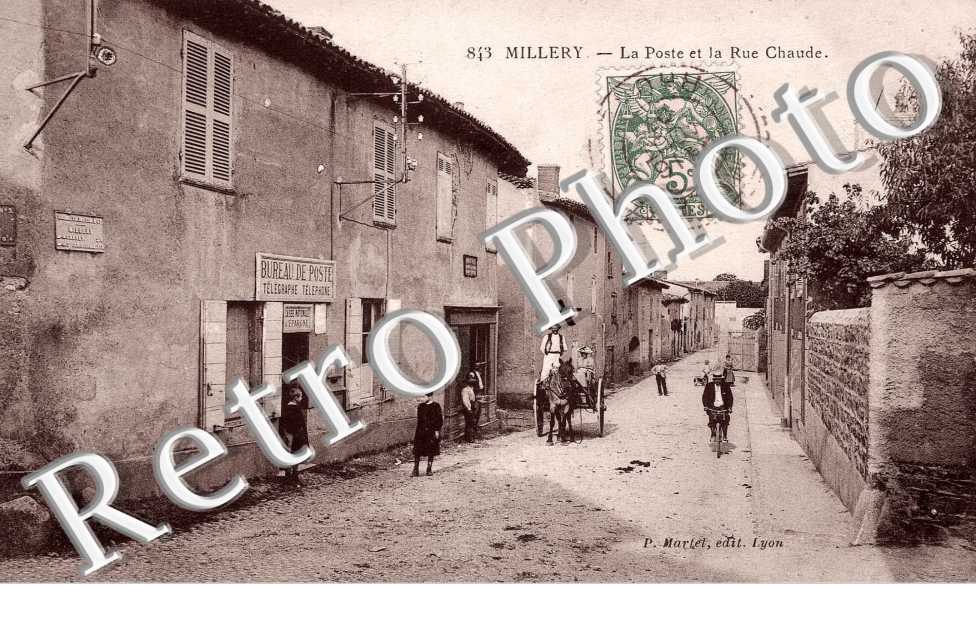 La poste et la rue Chaude