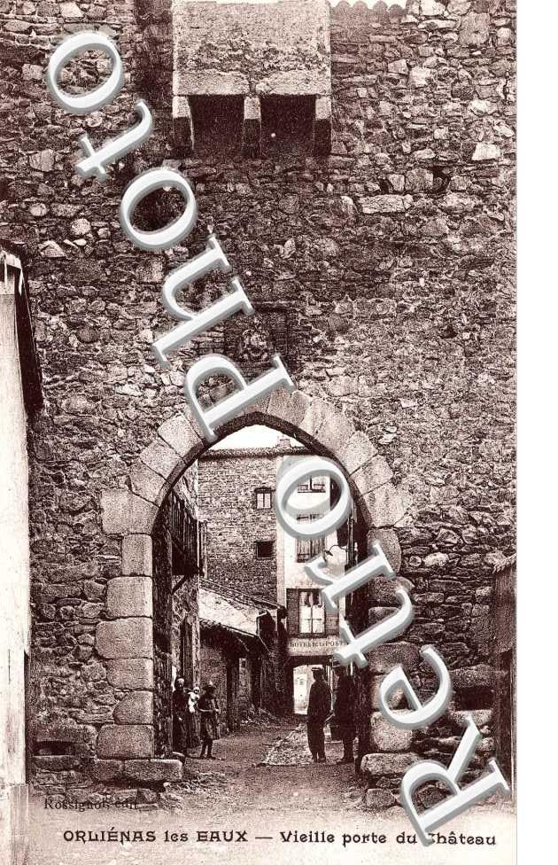 vieille porte du chateau