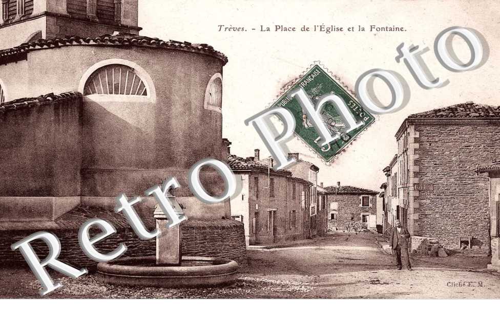 la place de l'eglise