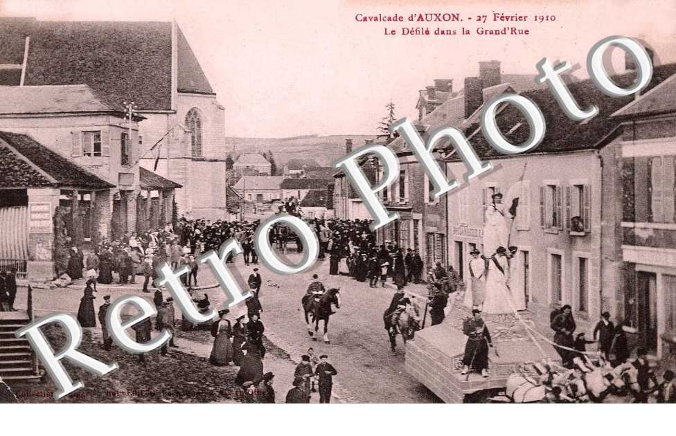 le defile dans la Grande Rue