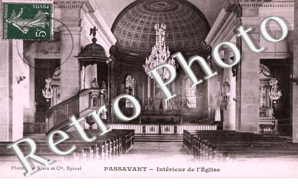 interieur de l'eglise