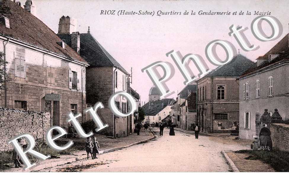 Quartier de la gendarmerie et de la mairie