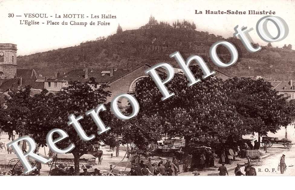 LA MOTTE LES HALLES. L'EGLISE place du Champ de foire