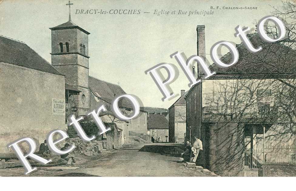Eglise et rue principale
