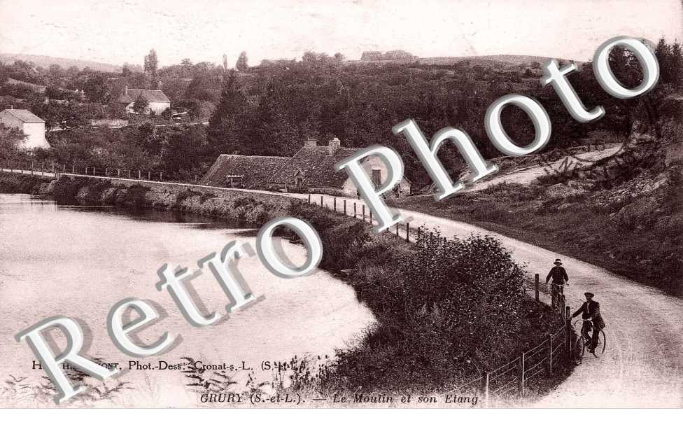 Le moulin et son etang