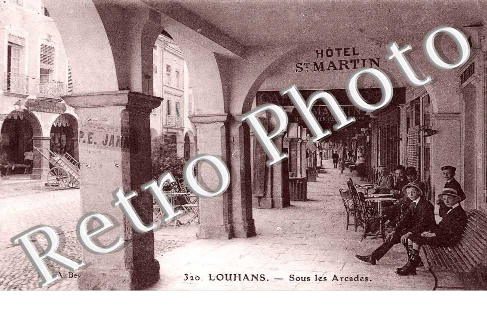 Hotel St Martin - sous les aracdes