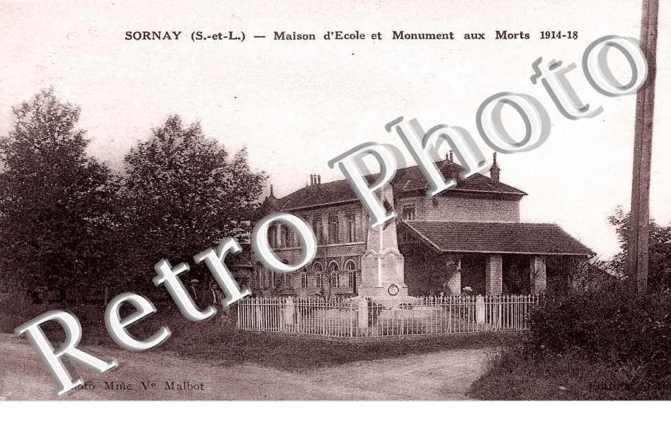 maison d'ecole et monument aux morts