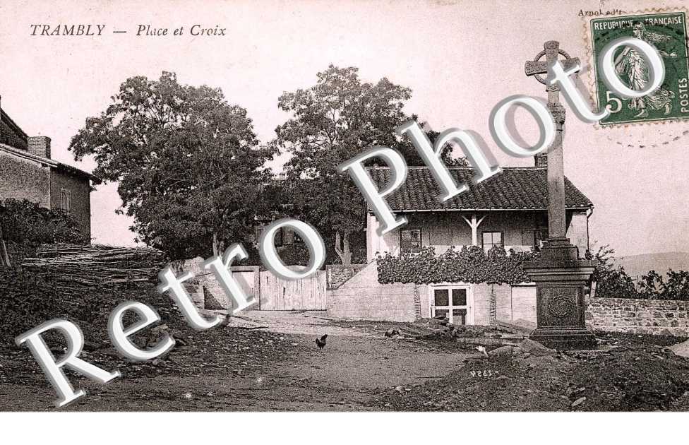 PLACE ET CROIX