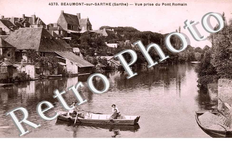 Vue prise du pont romain