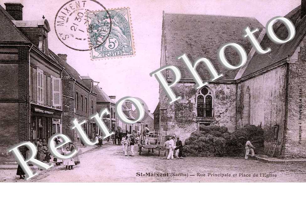 rue principale et place de l'eglise